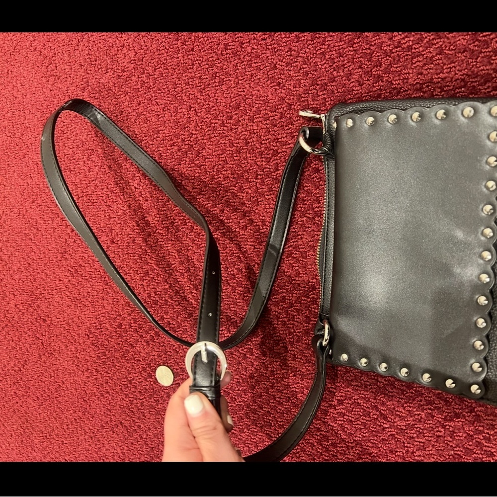 BAG CHELSEA 28 CROSSBODY BLACK PURSE BAG WITH STUDS - Picture 6 of 11